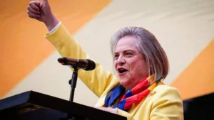 Clara López Obregón se mantiene: va a primera vuelta