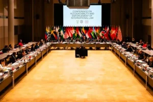 Representantes de 40 países participaron de conferencia del Grupo de La Haya sobre aplicación del derecho internacional en Palestina
