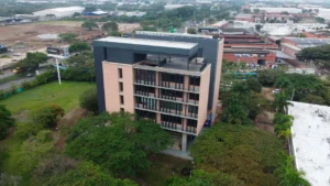 Gobierno nacional pone en marcha en Yumbo (Valle) nuevo edificio inteligente en la Universidad Antonio José Camacho para más de 20 mil estudiantes