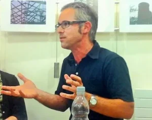 “Es momento de decir basta al abuso de poder de los medios de comunicación”