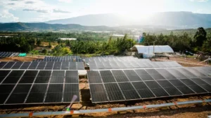 Gobierno nacional invierte $1 billón en 30 mil soluciones solares fotovoltaicas para llevar energías limpias a zonas vulnerables del país