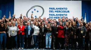 Exsenadora Clara López participó en Congreso Panamericano en Montevideo: “Solidaridad e integración americanas deben dejar de ser solamente un valor para convertirse en organización, presencia y poder democrático continental”